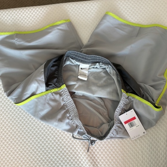 Nike swim shorts NWT - Picture 3 of 4